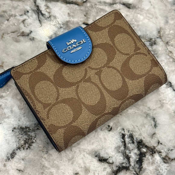 Coach signature court Medium backpack&wallet NWT Authentic main image 10